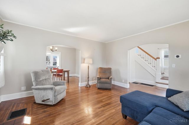 4267 Clifford Road, Deer Park, OH 45236