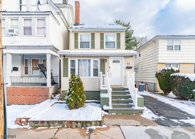 32 Elmwood Ter, Irvington Twp., NJ 07111