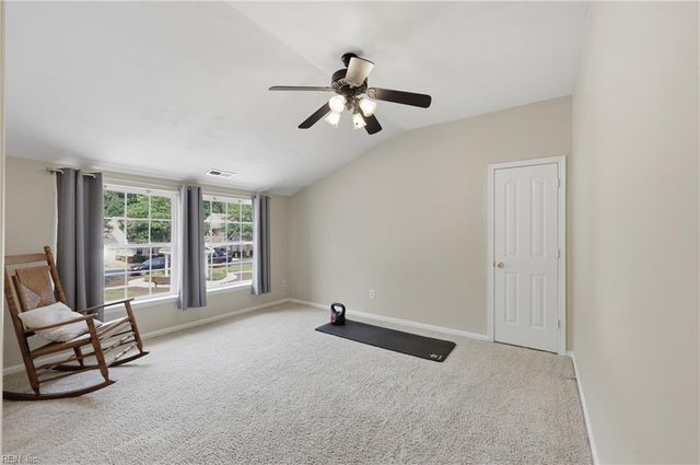 13297 Regent Park WALK, Carrollton, VA 23314