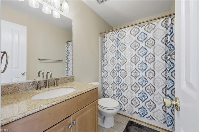13297 Regent Park WALK, Carrollton, VA 23314