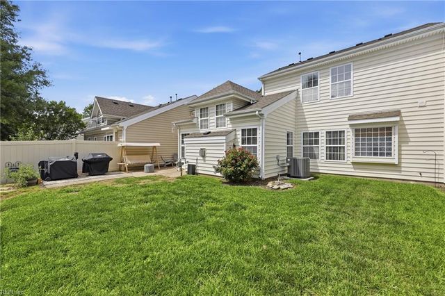 13297 Regent Park WALK, Carrollton, VA 23314