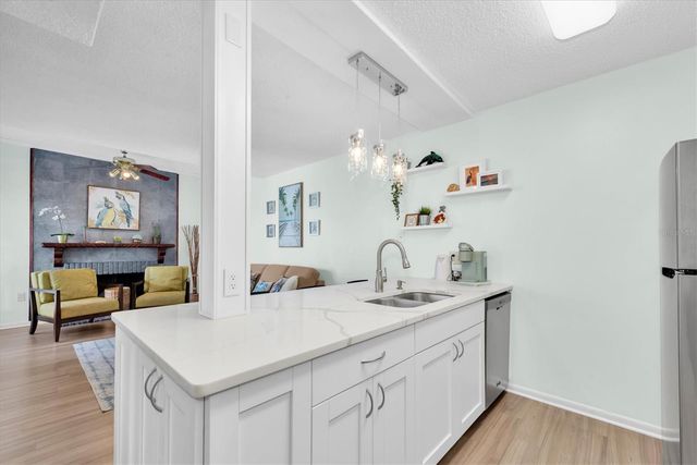 247 REX PLACE H, Madeira Beach, FL 33708