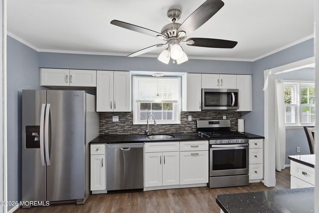 25 Orchard Court, Howell, NJ 07731