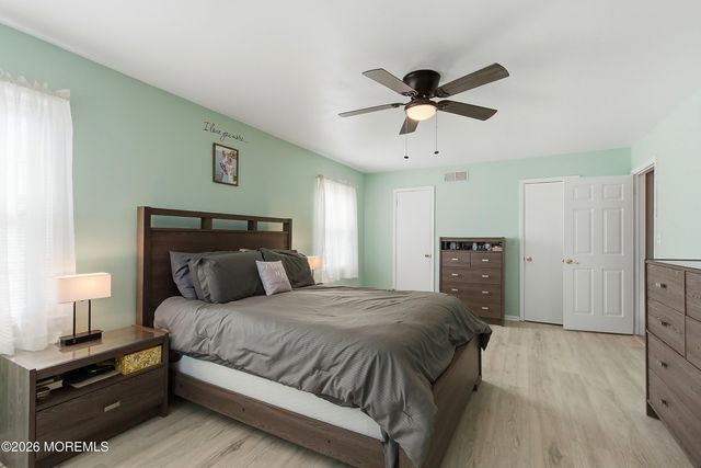 25 Orchard Court, Howell, NJ 07731