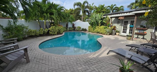 1701 NE 16th Avenue, Fort Lauderdale, FL 33305