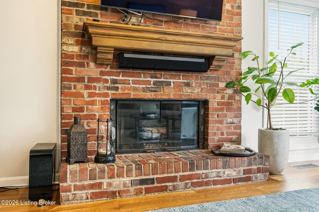 2513 Ballantrae Cir, Louisville, KY 40242