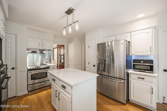 2513 Ballantrae Cir, Louisville, KY 40242