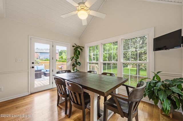 2513 Ballantrae Cir, Louisville, KY 40242