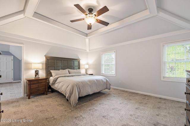 2513 Ballantrae Cir, Louisville, KY 40242