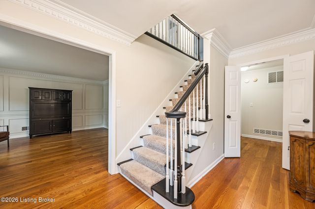 2513 Ballantrae Cir, Louisville, KY 40242