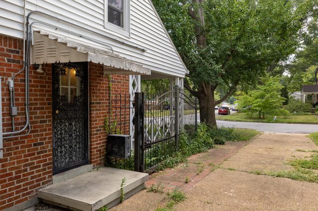 4906 SPOTTSWOOD AVE, Memphis, TN 38117
