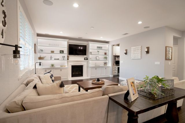 121 Monaco Ct, Lincoln, CA 95648