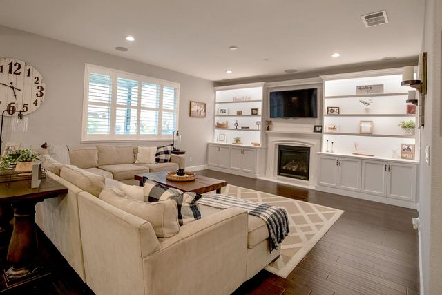 121 Monaco Ct, Lincoln, CA 95648