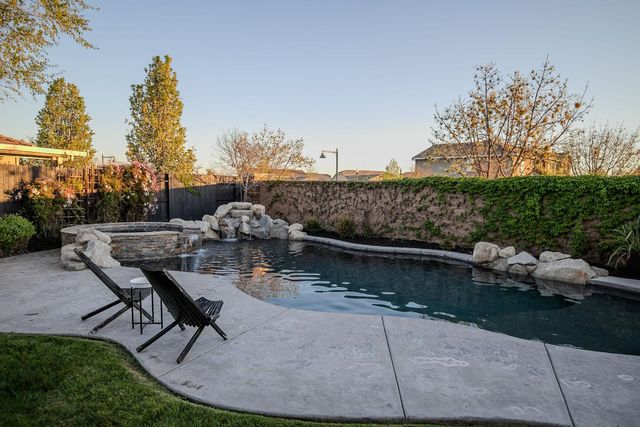 121 Monaco Ct, Lincoln, CA 95648