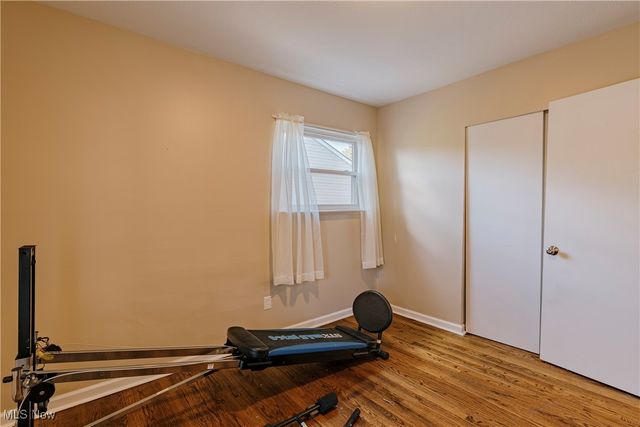 18009 Kalvin Drive, Brook Park, OH 44142