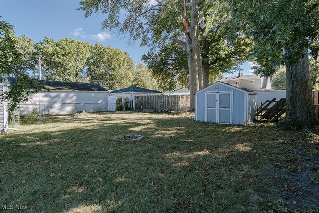 18009 Kalvin Drive, Brook Park, OH 44142