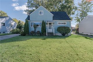 18009 Kalvin Drive, Brook Park, OH 44142