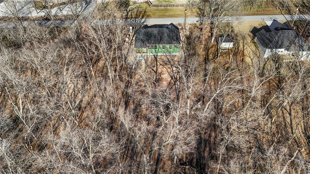 42 Queensferry Drive, Bella Vista, AR 72715