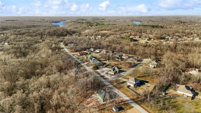 42 Queensferry Drive, Bella Vista, AR 72715