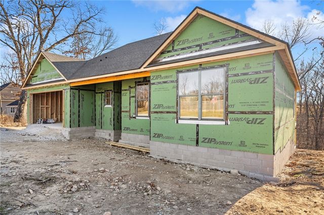 42 Queensferry Drive, Bella Vista, AR 72715