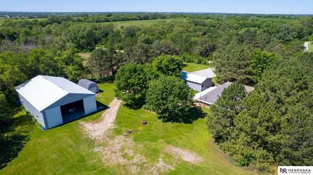 2100 SW 98th Street, Lincoln, NE 68532