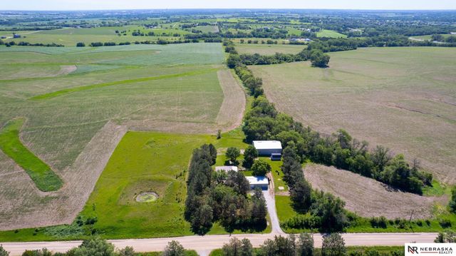 2100 SW 98th Street, Lincoln, NE 68532