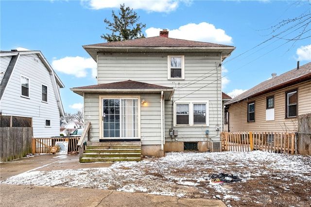 53 E Siebenthaler Avenue, Dayton, OH 45405