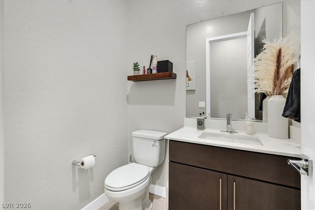 2689 Pioneer Estates Court, Las Vegas, NV 89117