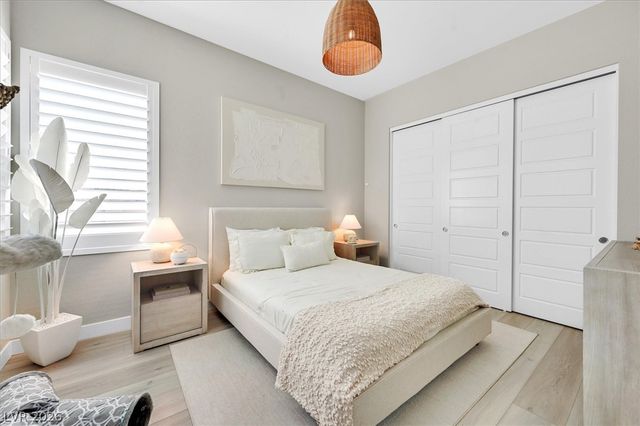 2689 Pioneer Estates Court, Las Vegas, NV 89117