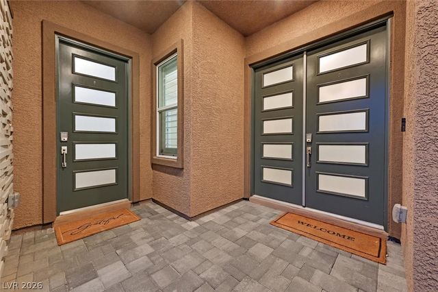 2689 Pioneer Estates Court, Las Vegas, NV 89117