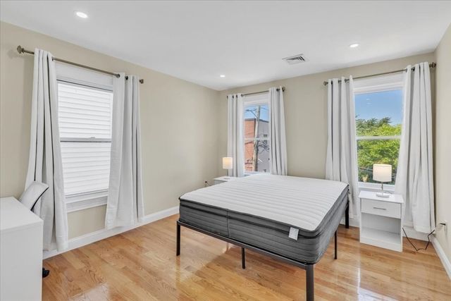 11 Burrell 2, Boston, MA 02119