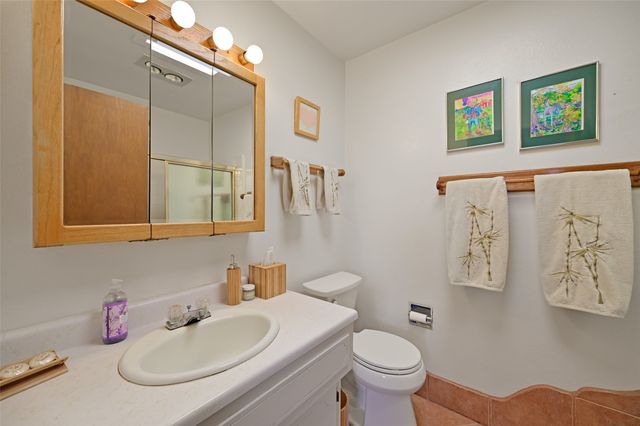 140 Calle San Simon, Santa Fe, NM 87505
