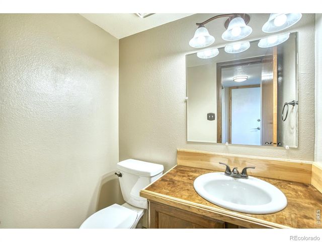 928 Torrey Pine Place, Loveland, CO 80538