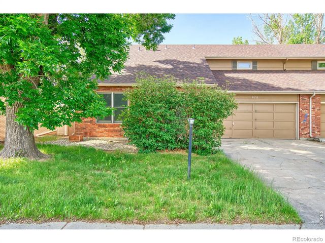 928 Torrey Pine Place, Loveland, CO 80538