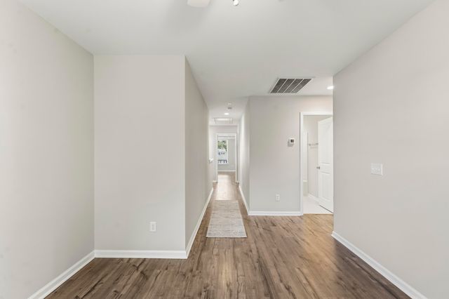 2115 Kemmerlin Street, Johns Island, SC 29455