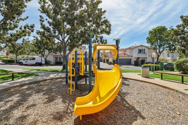 9468 Compass Point Dr S 3, San Diego, CA 92126