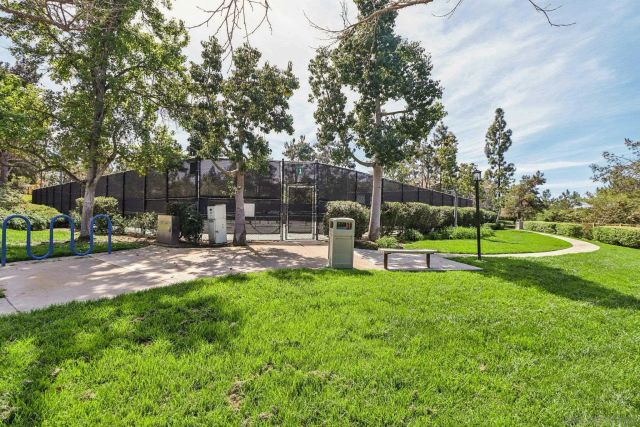 9468 Compass Point Dr S 3, San Diego, CA 92126