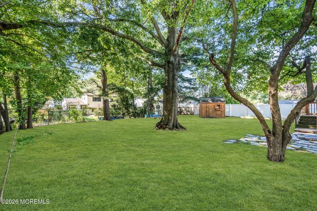 4 N Parkview Terrace, Hazlet, NJ 07730