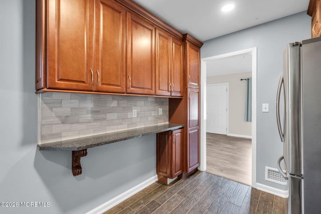 4 N Parkview Terrace, Hazlet, NJ 07730