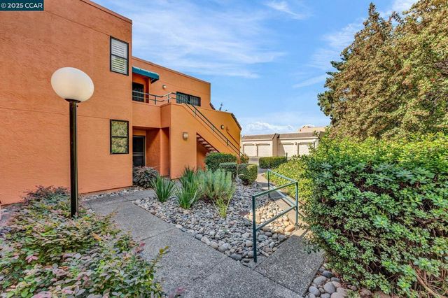 196 Nantucket Lane, Vallejo, CA 94590