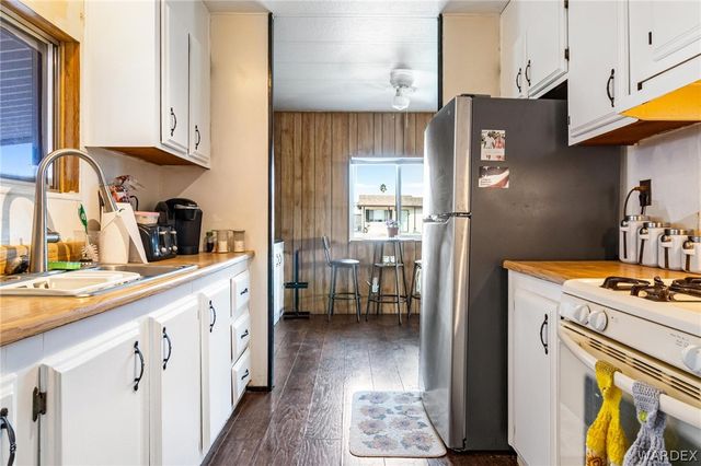 1930 Talc Road, Bullhead City, AZ 86442