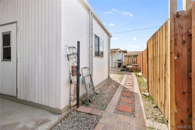 1930 Talc Road, Bullhead City, AZ 86442