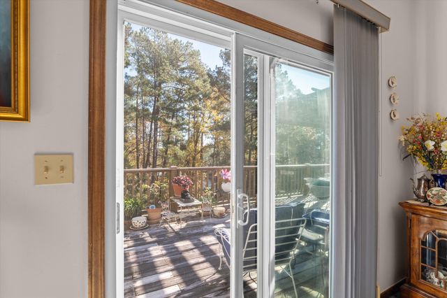 203 Christmas Drive, Mc Cormick, SC 29835