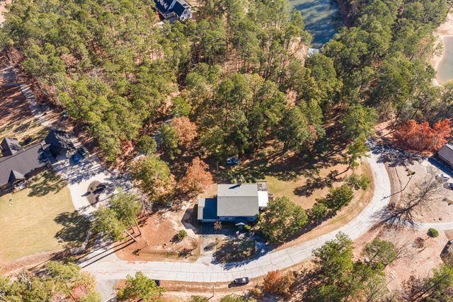 203 Christmas Drive, Mc Cormick, SC 29835