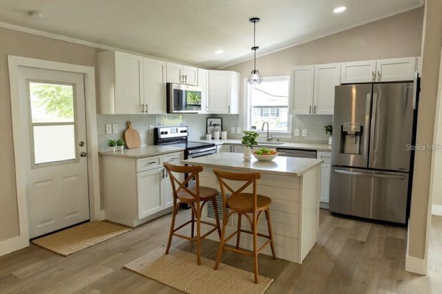 1220 DUSTIN DRIVE, The Villages, FL 32159