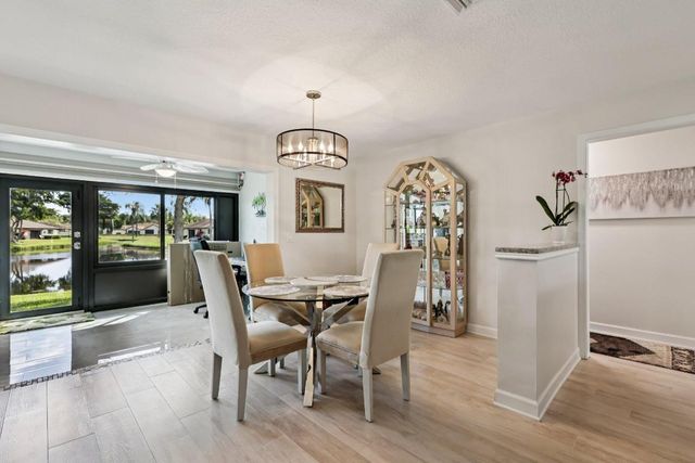 4854 Eqestrian Circle B, Boynton Beach, FL 33426