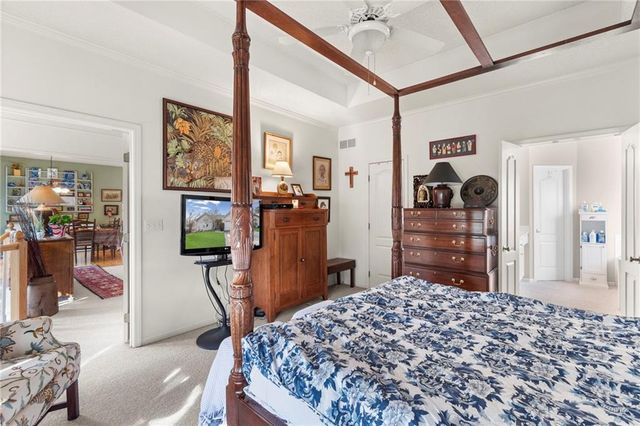 8604 N Liston Avenue, Kansas City, MO 64154