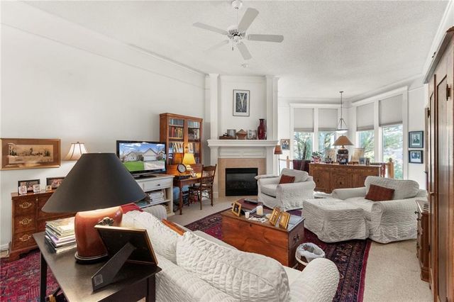 8604 N Liston Avenue, Kansas City, MO 64154