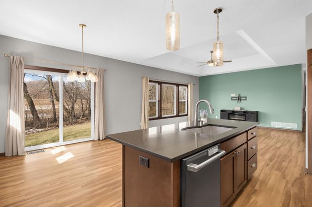 697 Jansen Avenue SE, Hanover, MN 55341