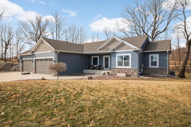 697 Jansen Avenue SE, Hanover, MN 55341